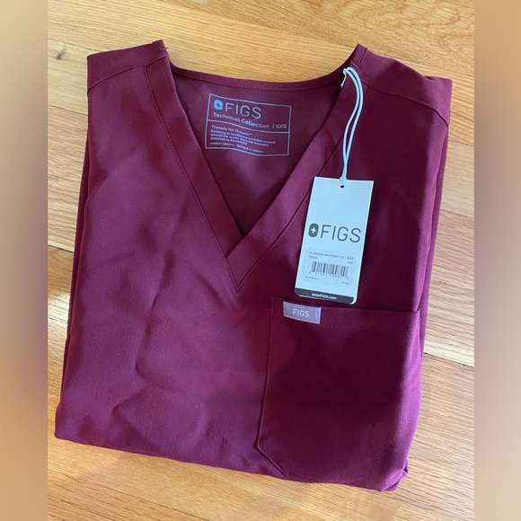 Figs Tops Nwt Figs Caterina One Pocket Scrub Stop In Maroon Poshmark